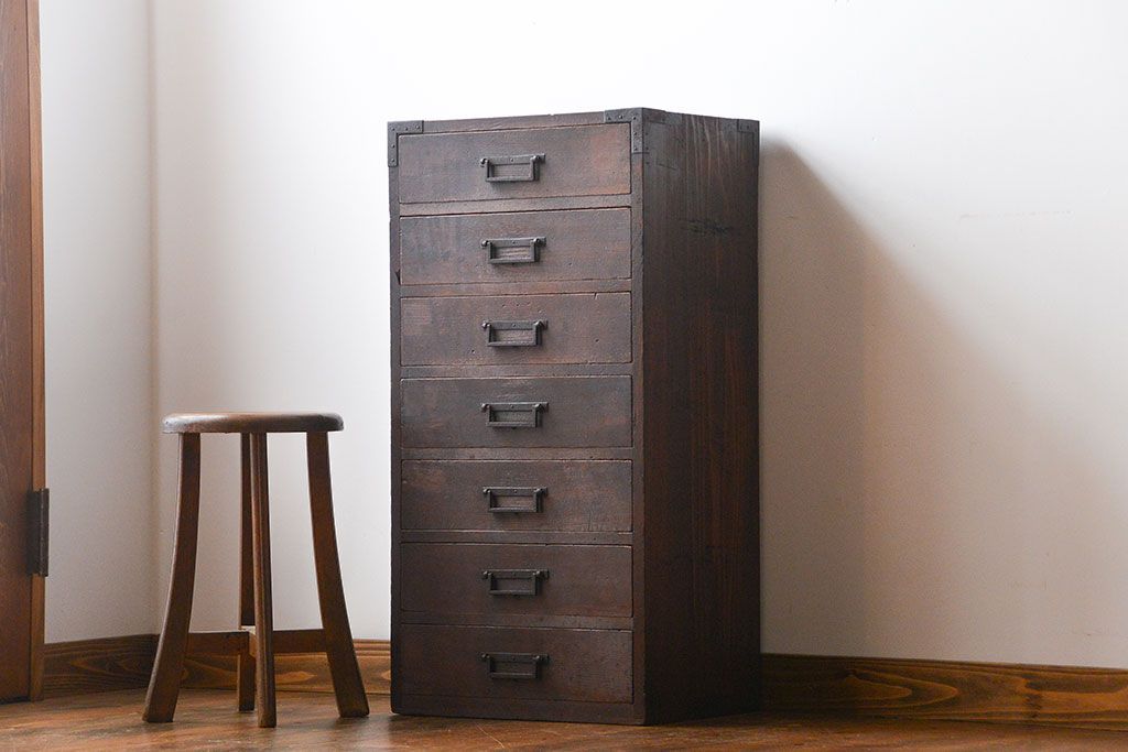 アンティーク家具　古民具・骨董　角手　縦型時代箪笥