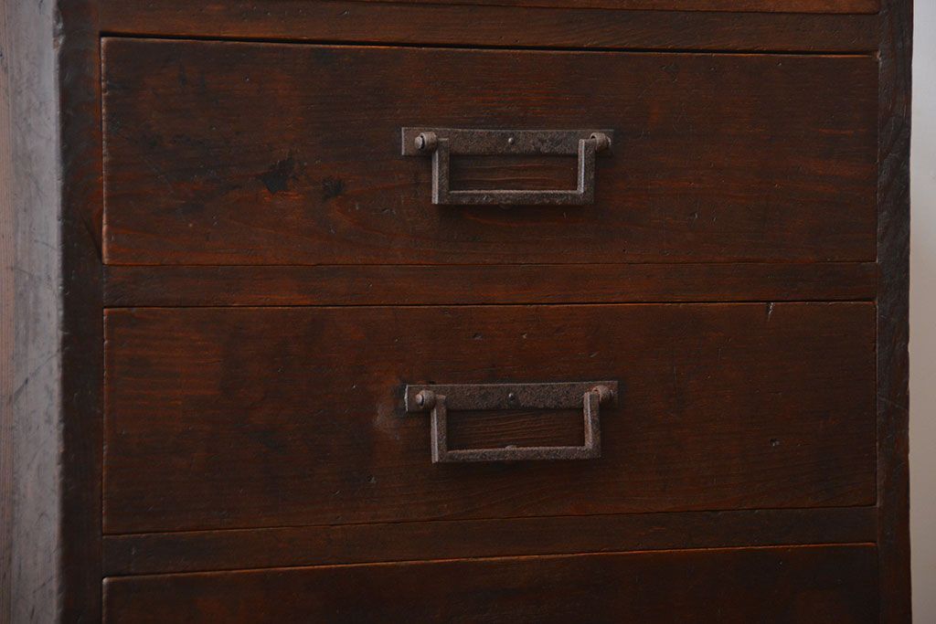 アンティーク家具　古民具・骨董　角手　縦型時代箪笥