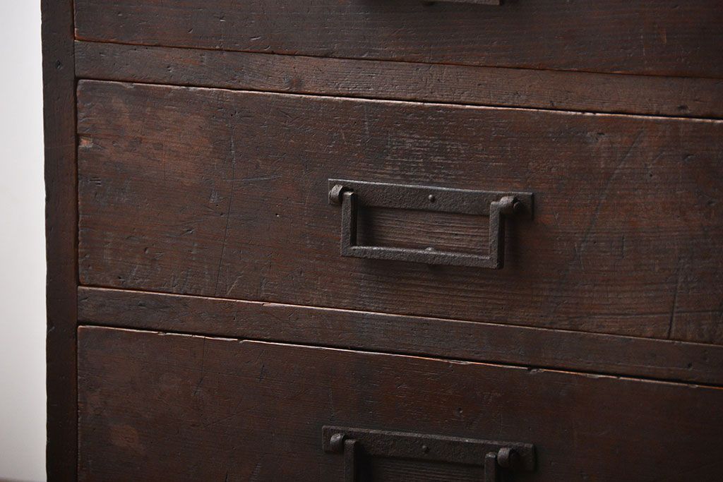 アンティーク家具　古民具・骨董　角手　縦型時代箪笥