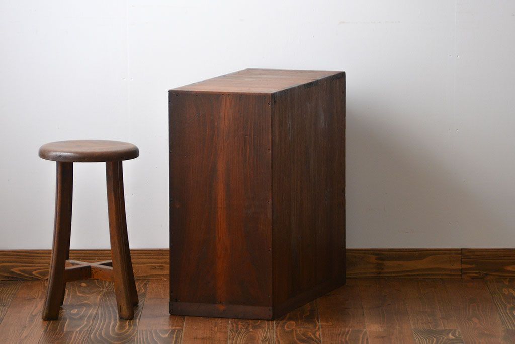 アンティーク家具　 古民具・骨董　桐材!4杯小引き出し