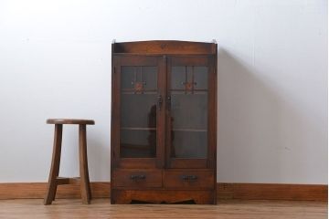 アンティーク家具　アンティーク　栓材でできた和風な本箱