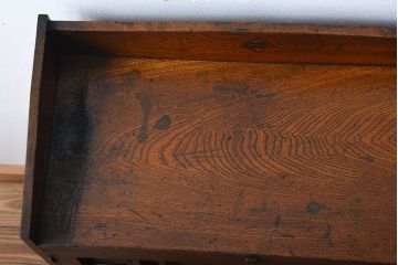 アンティーク家具　アンティーク　栓材でできた和風な本箱