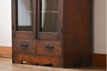 アンティーク家具　アンティーク　栓材でできた和風な本箱