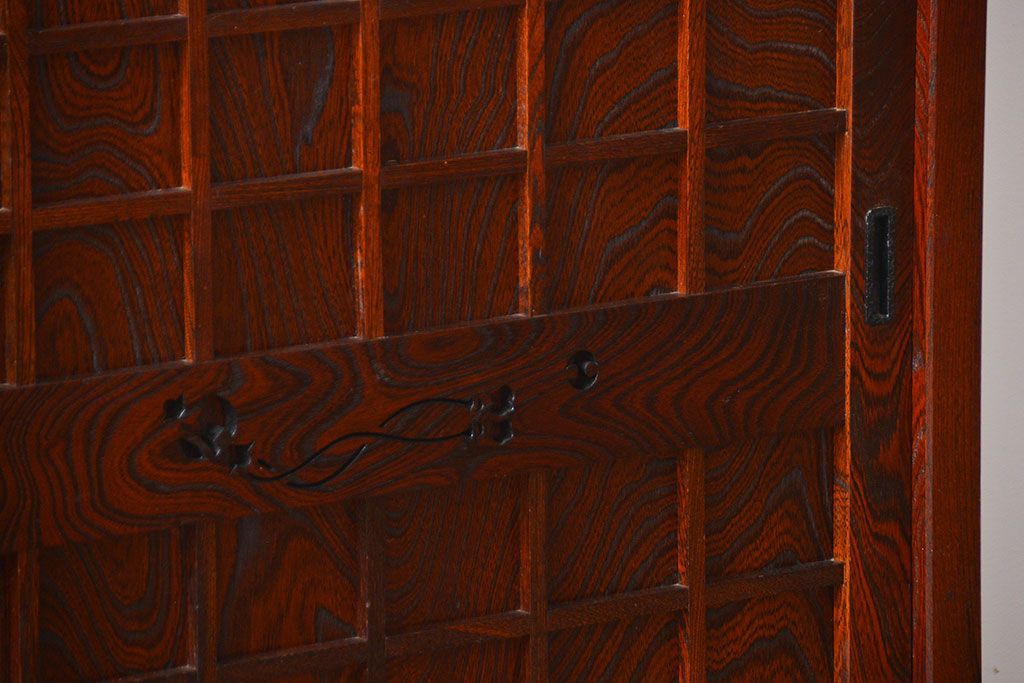 中古　欅の木目が美しい水屋箪笥(1)