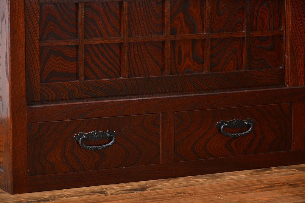 中古　欅の木目が美しい水屋箪笥(1)