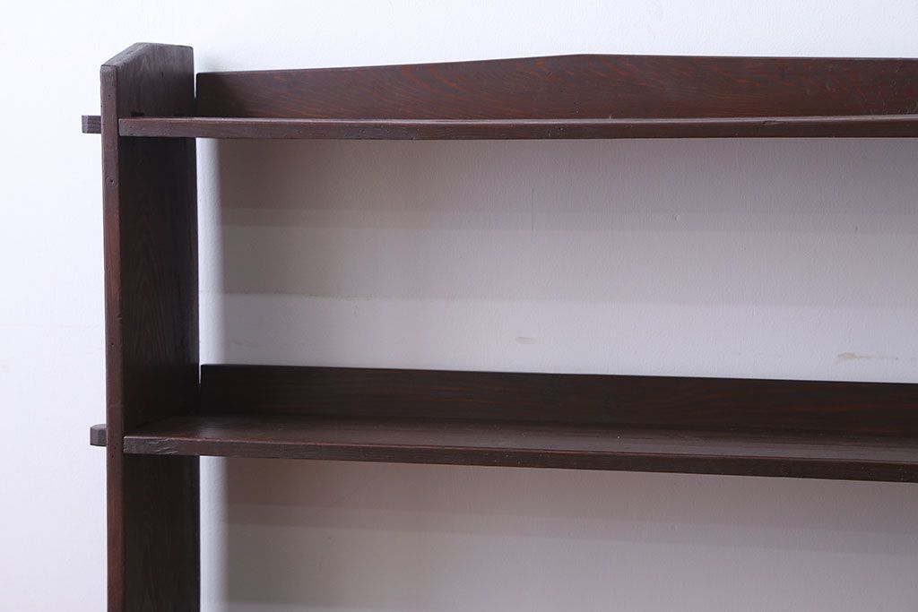 アンティーク家具　アンティーク　背の低い楔(くさび)式本棚