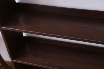 アンティーク家具　アンティーク　背の低い楔(くさび)式本棚