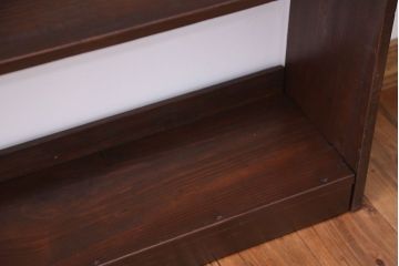 アンティーク家具　アンティーク　背の低い楔(くさび)式本棚