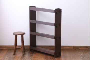 アンティーク家具　アンティーク　背の低い楔(くさび)式本棚