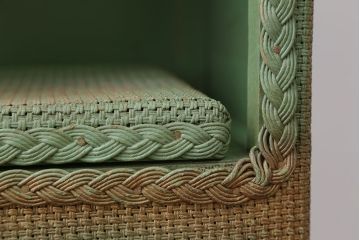 アンティーク家具　イギリスアンティーク　かわいい猫脚サイドテーブル