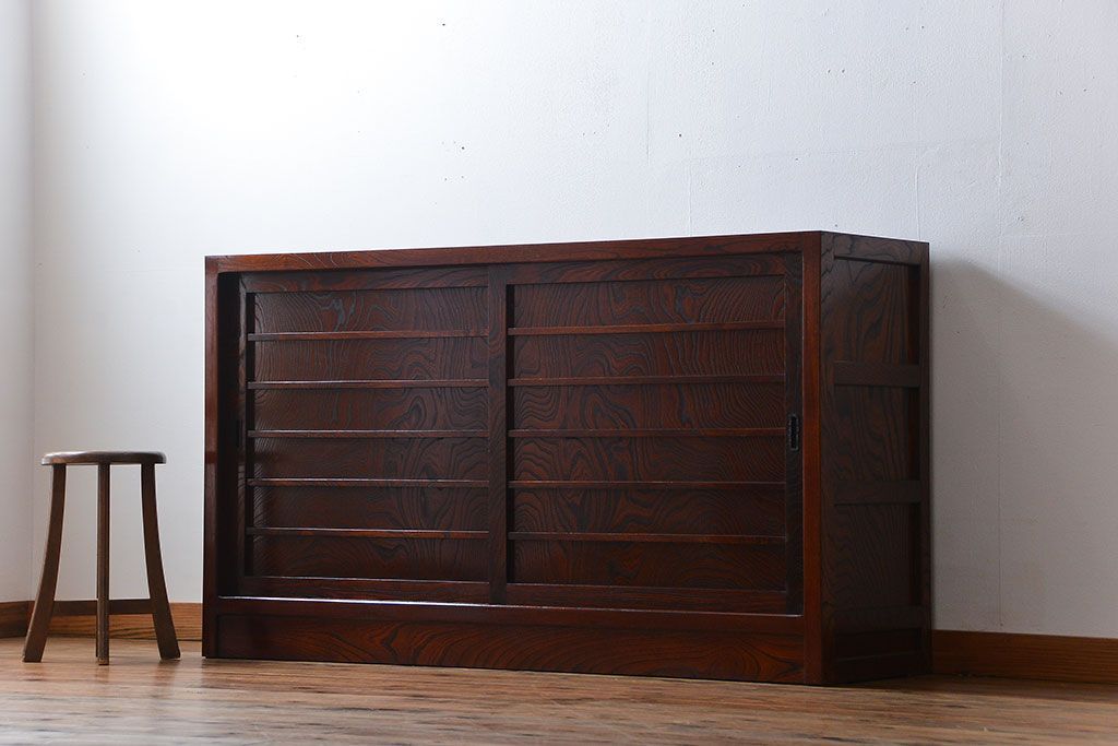 中古　欅の木目が美しい水屋箪笥(2)