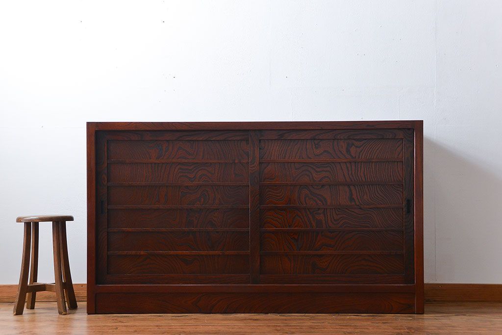 中古　欅の木目が美しい水屋箪笥(2)