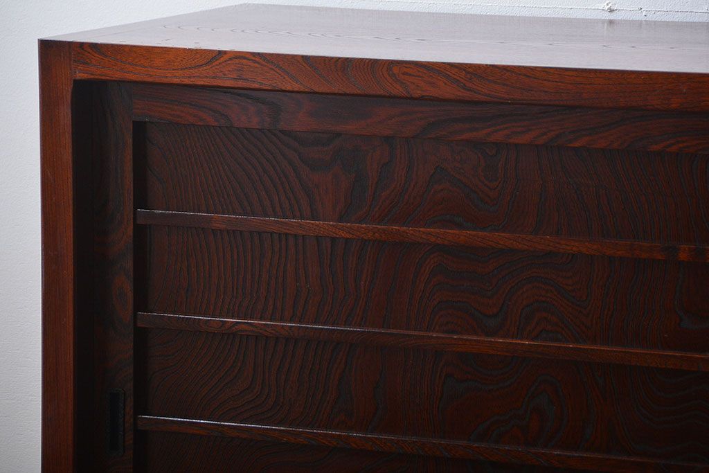 中古　欅の木目が美しい水屋箪笥(2)