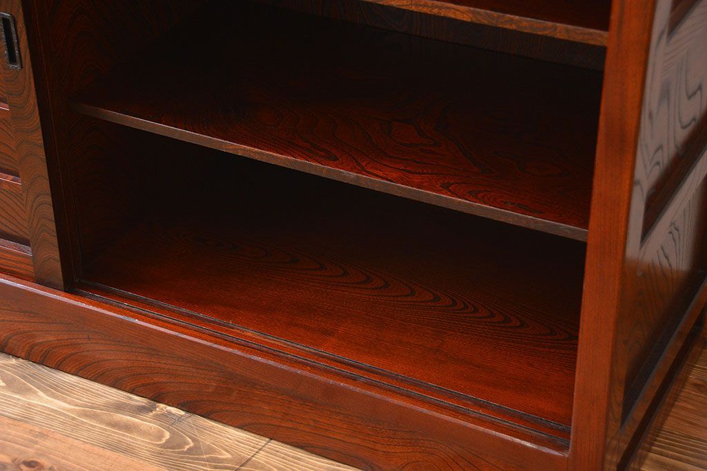 中古　欅の木目が美しい水屋箪笥(2)