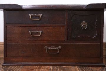 アンティーク家具　古民具・骨董　かわいい小引き出し