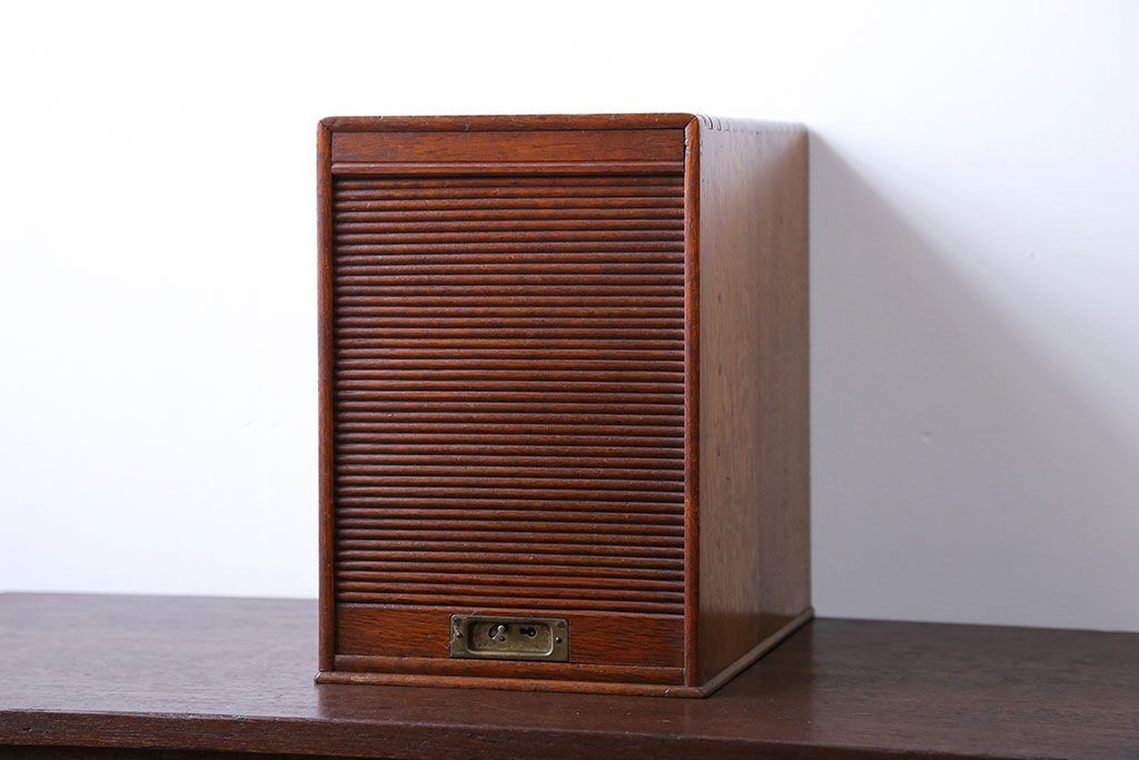 レトロ家具　昭和レトロ　ナラ材　シャッター付き小引き出し