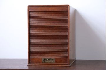 レトロ家具　昭和レトロ　ナラ材　シャッター付き小引き出し