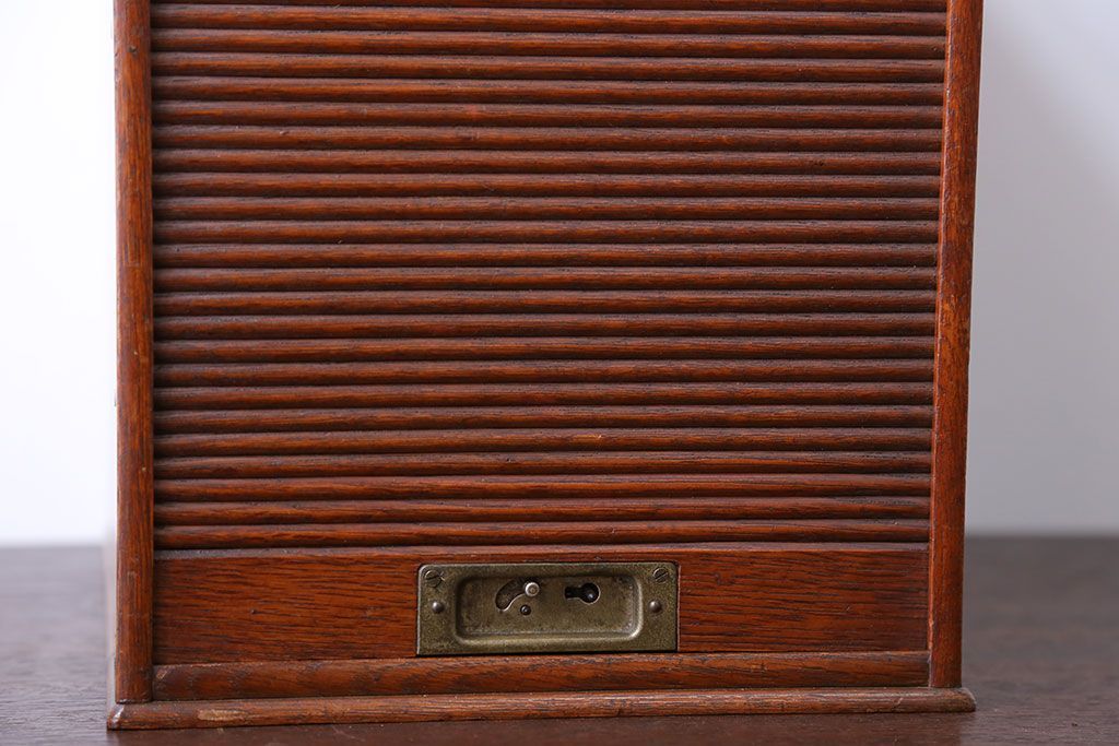 レトロ家具　昭和レトロ　ナラ材　シャッター付き小引き出し