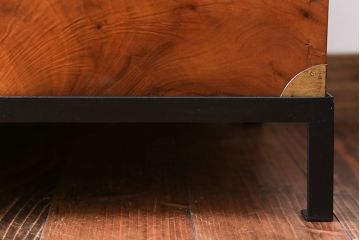 アンティーク家具　アンティーク　鉄脚付き　木製トランクテーブル