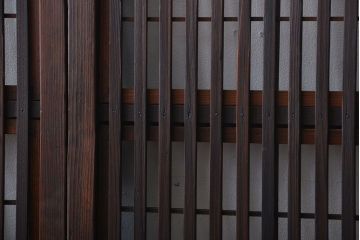 古民具・骨董　裏障子付き　格子戸2枚セット(1)