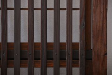 古民具・骨董　裏障子付き　格子戸2枚セット(1)