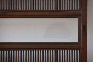  古民具・骨董　裏障子付き　格子戸2枚セット(2)