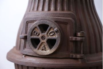 昭和レトロ　古いダルマストーブ