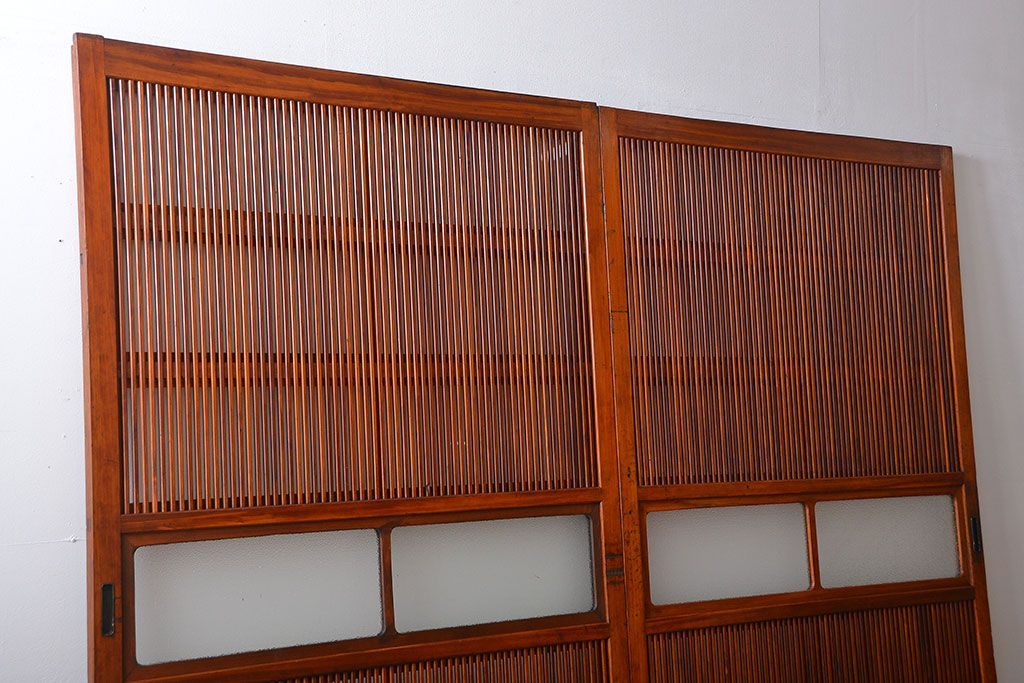 古民具・骨董　裏ガラス付き　幅の広い格子戸2枚セット