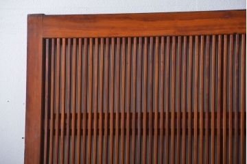 古民具・骨董　裏ガラス付き　幅の広い格子戸2枚セット