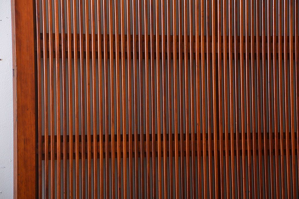 古民具・骨董　裏ガラス付き　幅の広い格子戸2枚セット