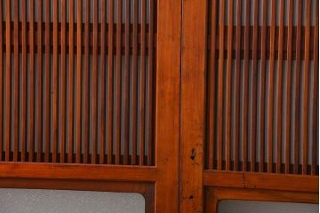 古民具・骨董　裏ガラス付き　幅の広い格子戸2枚セット