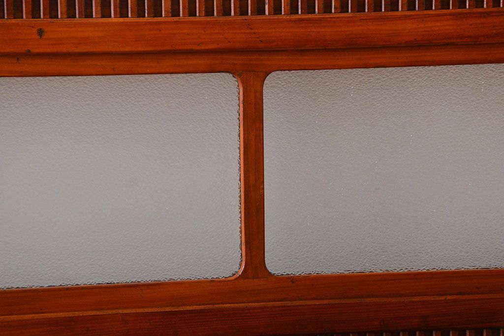 古民具・骨董　裏ガラス付き　幅の広い格子戸2枚セット