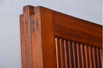 古民具・骨董　裏ガラス付き　幅の広い格子戸2枚セット