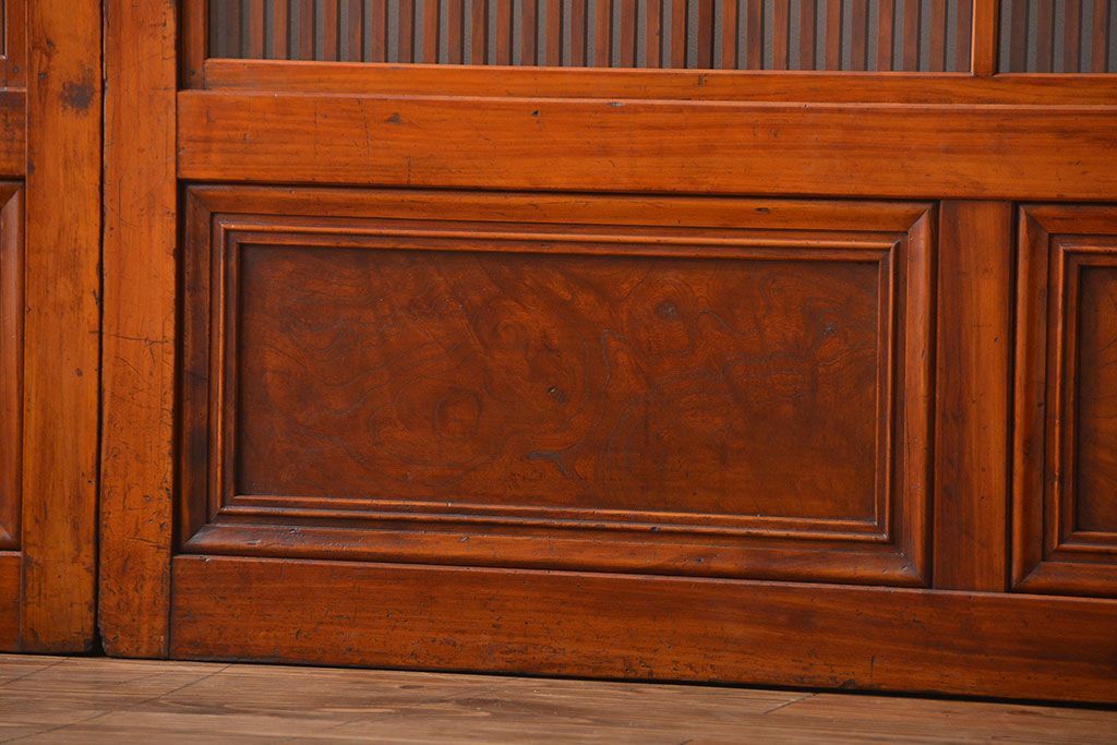 古民具・骨董　裏ガラス付き　幅の広い格子戸2枚セット