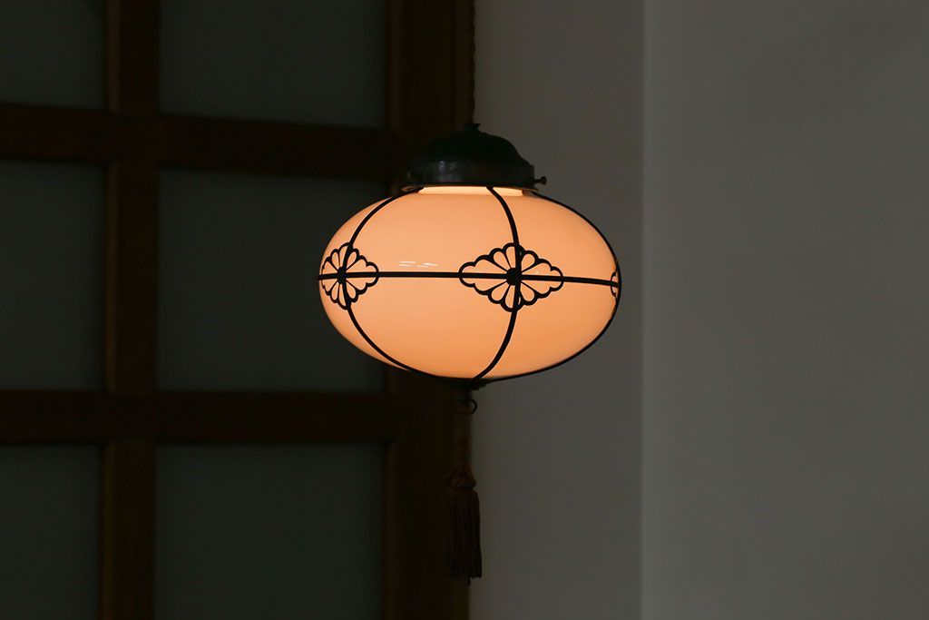 飾り房付き　銅巻　モダンな電笠