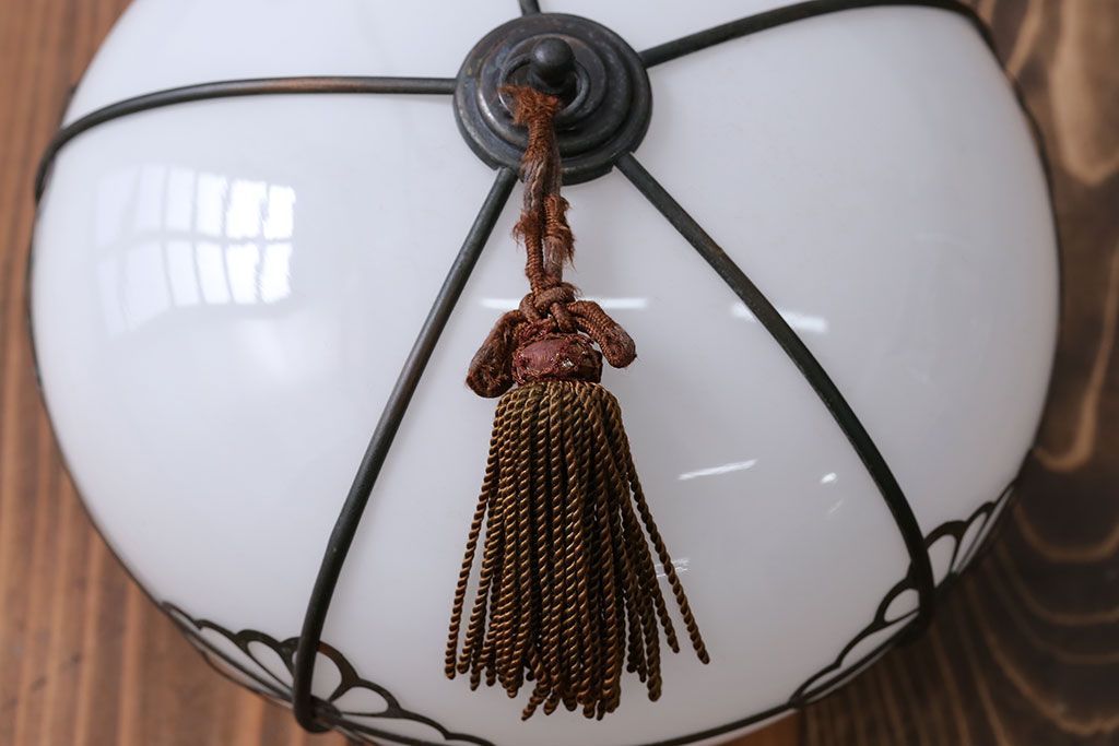 飾り房付き　銅巻　モダンな電笠