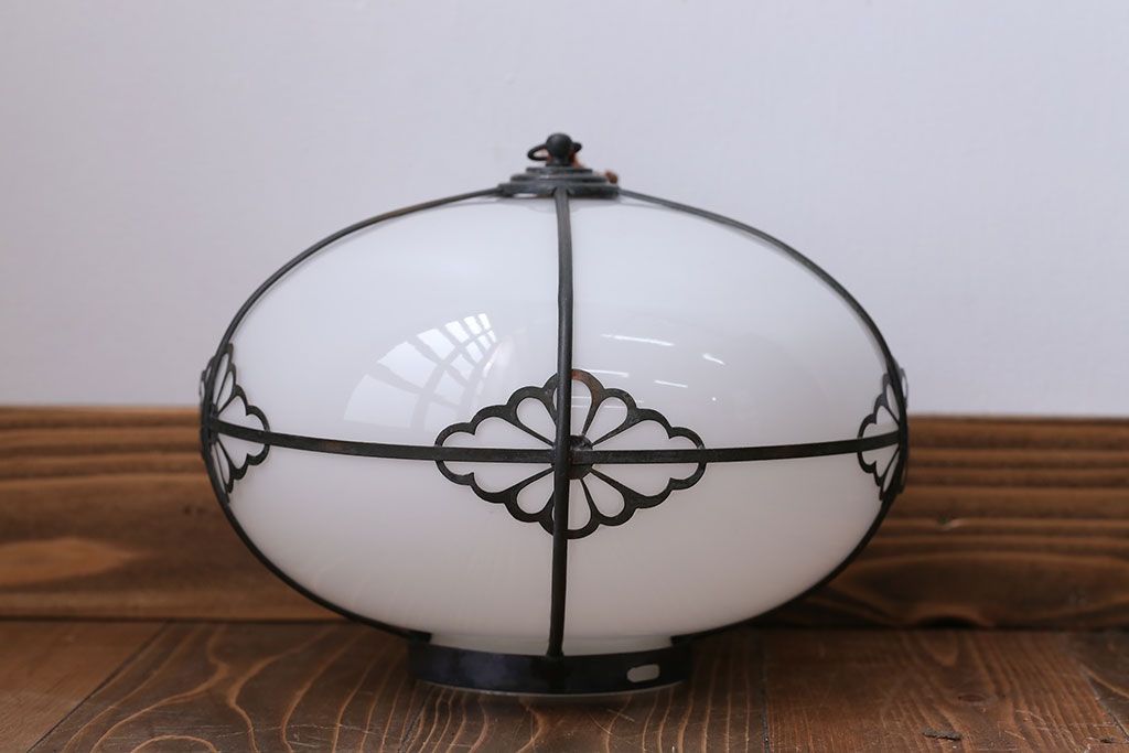 飾り房付き　銅巻　モダンな電笠