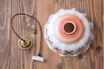 フランスアンティーク　花柄フリルシェード照明(1)