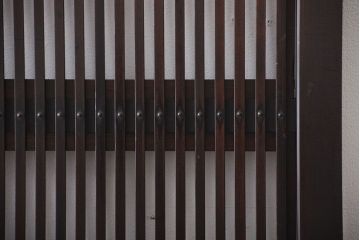 古民具・骨董　裏障子付き　格子戸(2)