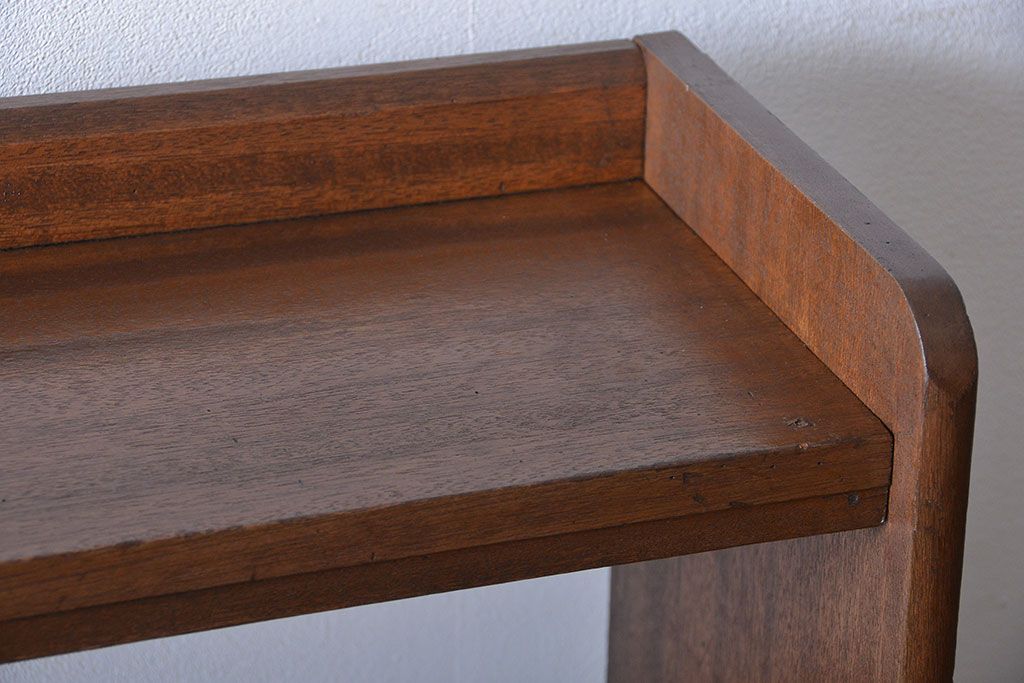 アンティーク家具　アンティーク　シンプルな本棚