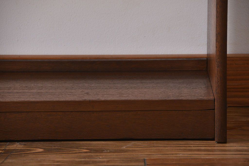 アンティーク家具　アンティーク　シンプルな本棚