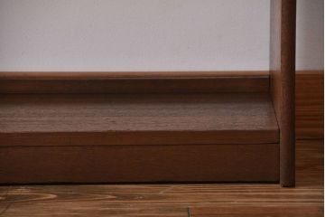 アンティーク家具　アンティーク　シンプルな本棚