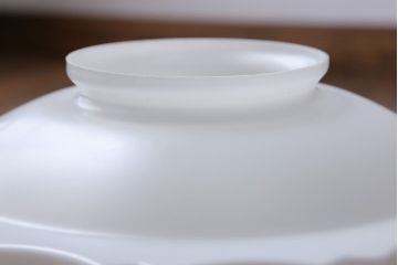 イギリスアンティーク　上品なガラス照明