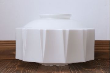 イギリスアンティーク　上品なガラス照明