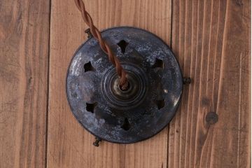 昭和レトロ　陽刻ガラス照明(1)