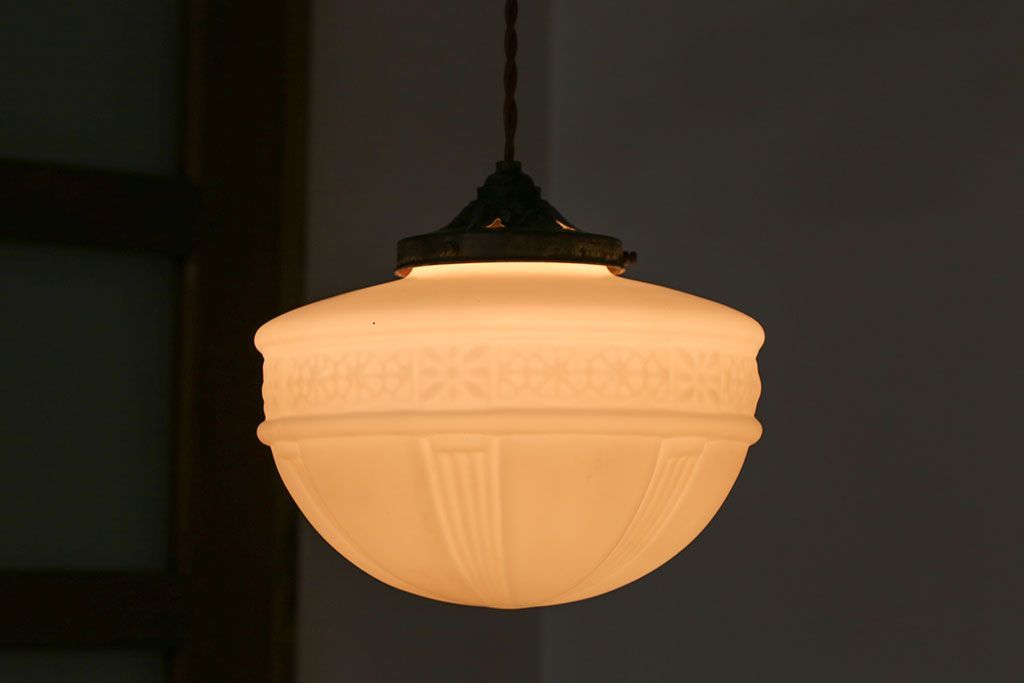 昭和レトロ　陽刻ガラス照明(2)