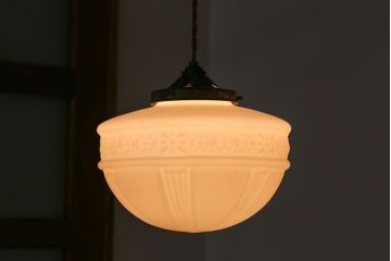 昭和レトロ　陽刻ガラス照明(2)