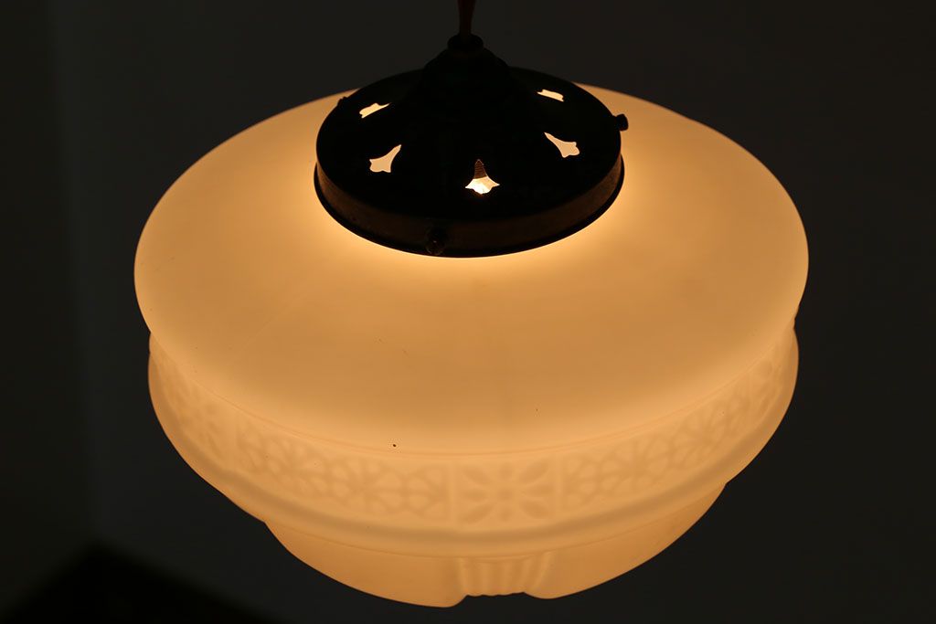 昭和レトロ　陽刻ガラス照明(2)