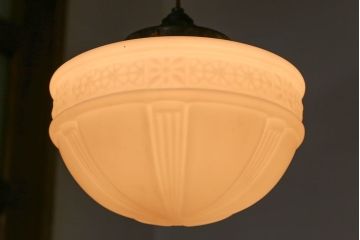 昭和レトロ　陽刻ガラス照明(2)