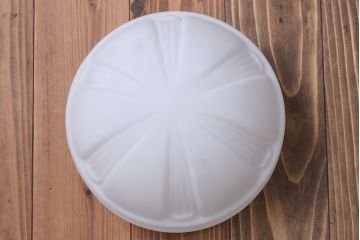 昭和レトロ　陽刻ガラス照明(2)